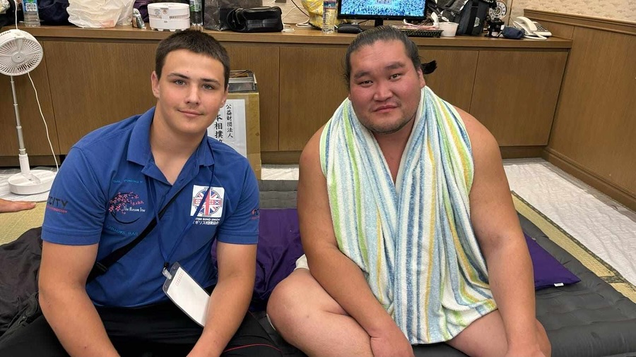 Nicholas Tarasenko Joins Minato-beya in Saitama